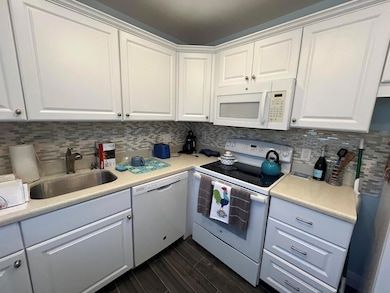 88 Monaco B unit 880, Delray Beach, FL 33446 - photo 7