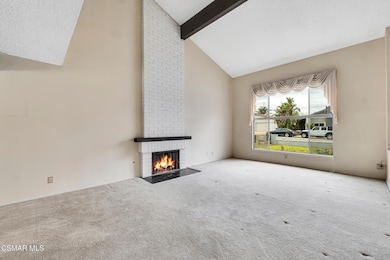 2385 N Justin Avenue LIVING ROOM (3)
