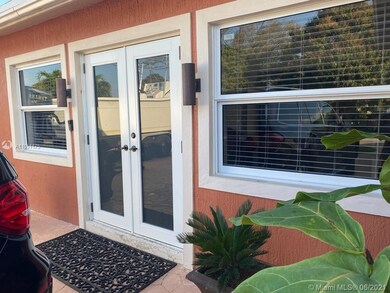 7816 Plantation Blvd, Miramar, FL 33023 - photo 3