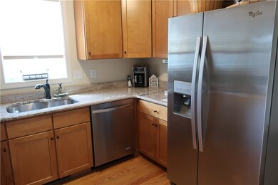 61 Fieldside Dr, Woonsocket, RI 02895 - photo 7