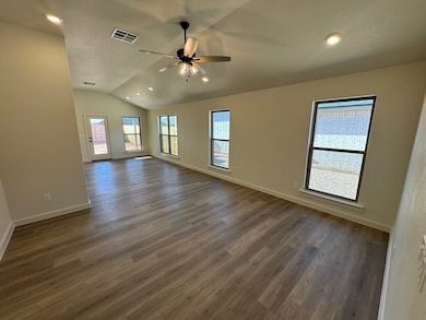 240 Trailblazer Ln, Odessa, TX 79765 - photo 2