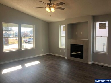 2001 14th Ave SW, Albany, OR 97321 - photo 3