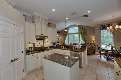 KITCHEN (2)
