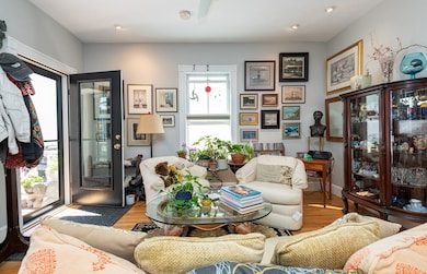 36 Essex St unit 1, Salem, MA 01970 - photo 4