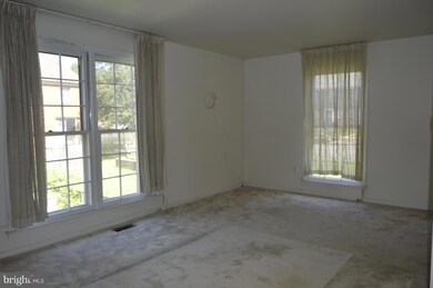 14838 Belle Ami Dr, Laurel, MD 20707 - photo 6