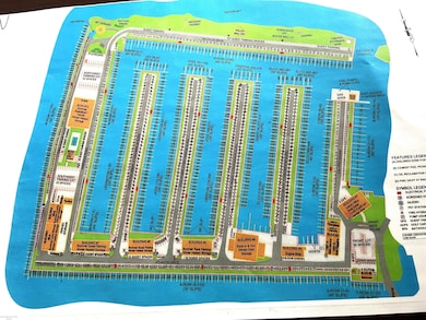 41700 Conger Bay L-23 Dr, Harrison Township, MI 48045 - photo 4