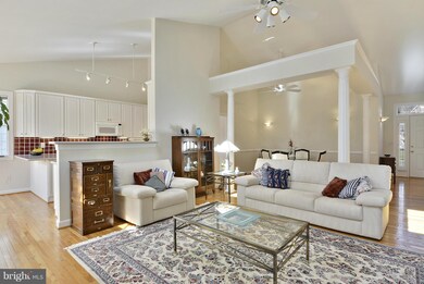 46363 Woodlake Place, Sterling, VA 20165 - photo 5