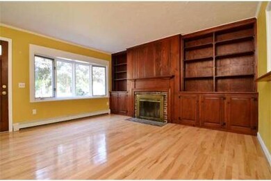 410 E Washington St, Hanson, MA 02341 - photo 5