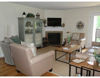 216 Reservoir St unit 201, Holden, MA 01520 - photo 3