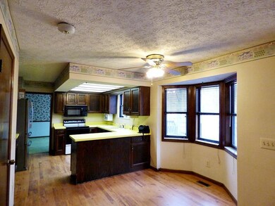 10821 Tioga Springs Cir, Plain City, OH 43064 - photo 5