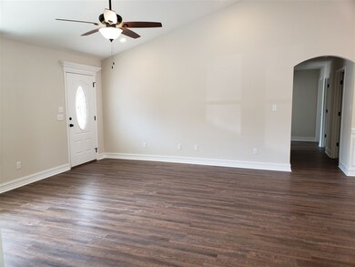 42 Crestwood Dr, Crawfordville, FL 32327 - photo 4