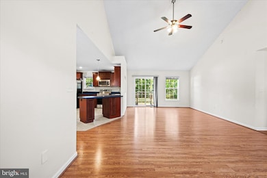 310 3rd St, Colonial Beach, VA 22443 - photo 6