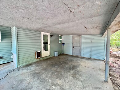 529 N Hickory St, McAlester, OK 74501 - photo 6