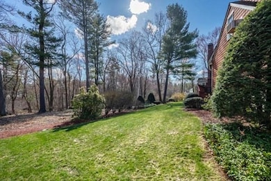 37 Algonquin Ave, Andover, MA 01810 - photo 5