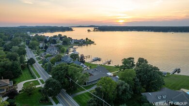 6-web-or-mls-753 S Shore Dr TWILIGHTS-6