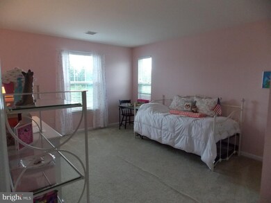 5 Montella Cir, Pottstown, PA 19464 - photo 4