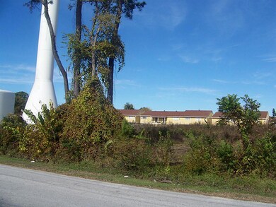 4949 Winfield Rd, Houston, TX 77039 - photo 3