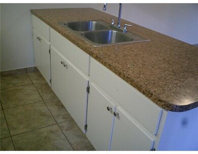 844 SW 118th Terrace, Davie, FL 33325 - photo 4