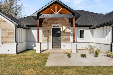 1516 Ports o Call Ct, Granbury, TX 76048 - photo 4