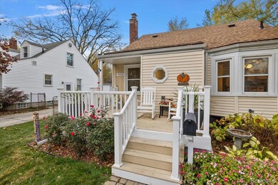 1908 Cambridge Rd, Berkley, MI 48072 - photo 4