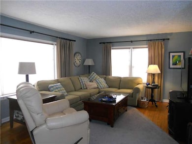 414 Hanley St, Plainfield, IN 46168 - photo 4