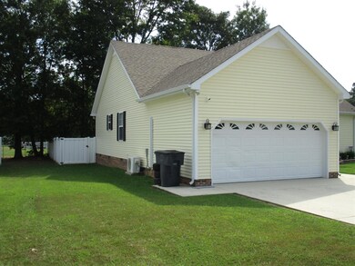 1504 Royal Trail, Manchester, TN 37355 - photo 2