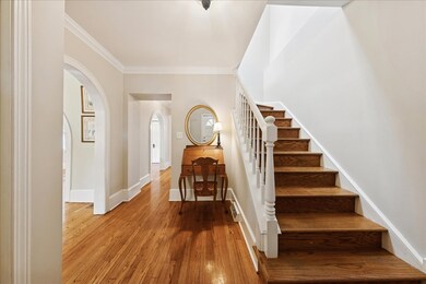 230 Holmes Ave, Clarendon Hills, IL 60514 - photo 4