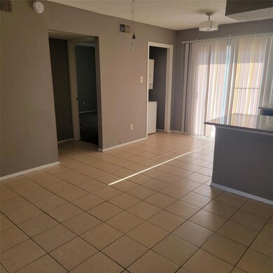 8036 Cambridge Cir, Fort Worth, TX 76108 - photo 4