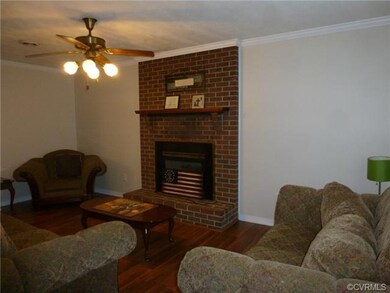 Open and Inviting. Crown Molding and easy to maint
