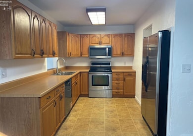 4201 Fox Ave, Clyde, OH 43410 - photo 6