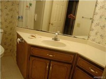 Spare Bath with lots of counter space