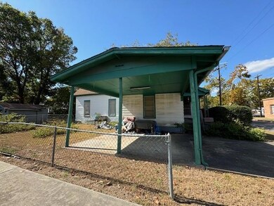 309 W 8th St, Bonham, TX 75418 - photo 3