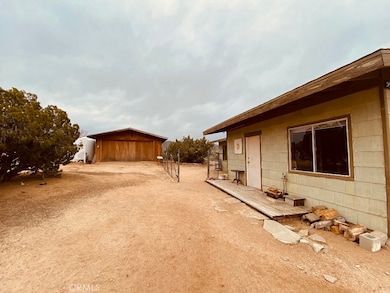 59159 Los Coyotes Dr, Yucca Valley, CA 92284 - photo 2