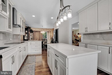 8 Tyburn Ct, Lutherville Timonium, MD 21093 - photo 5