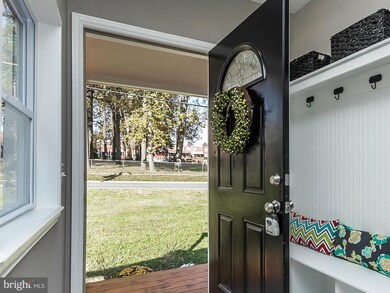 8609 Oakleigh Rd, Parkville, MD 21234 - photo 4