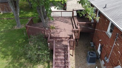 3321 Green Valley Rd, New Albany, IN 47150 - photo 5