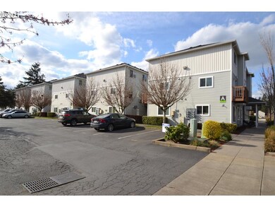 217 NE 146th Ave unit 21, Portland, OR 97230 - photo 3