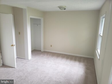 718 W 14th St, Front Royal, VA 22630 - photo 5