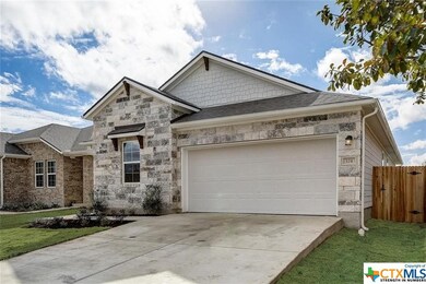 124 Lacey Oak Loop, San Marcos, TX 78666 - photo 2