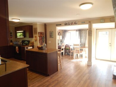 182 Quechee Hartland Rd, White River Junction, VT 05001 - photo 7