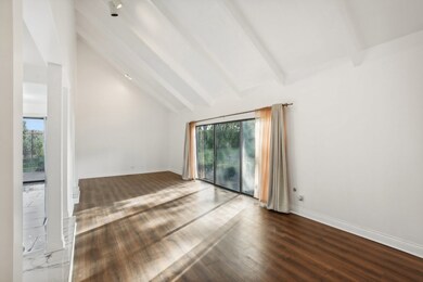 3531 Golfview Dr, Hazel Crest, IL 60429 - photo 4