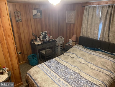 236 S Elm St, Moorefield, WV 26836 - photo 6