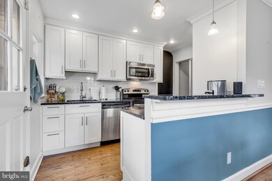 3426 S Wakefield St, Arlington, VA 22206 - photo 6