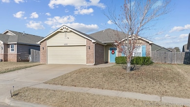 15201 E 109th St N, Owasso, OK 74055 - photo 2