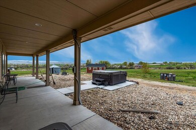 3293 Purdom Ln, Homedale, ID 83628 - photo 4