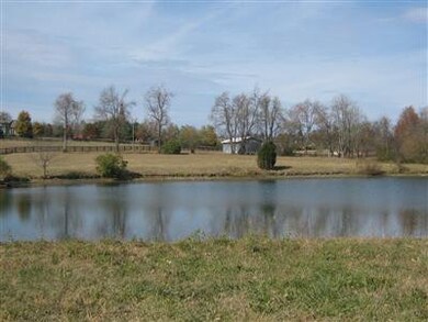 525 Drake Ln, Wilmore, KY 40390 - photo 5