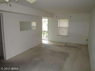 569 W Diamond Ave, Gaithersburg, MD 20877 - photo 3