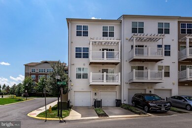 15265 Leicestershire St unit 144, Woodbridge, VA 22191 - photo 2