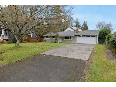 7402 SW Locust St, Portland, OR 97223 - photo 2