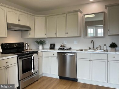 6 Litchfield Ln W, Martinsburg, WV 25405 - photo 7